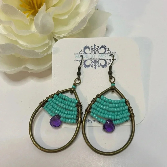Boho Earrings -purple & turquoise seed beads - antique brass findings hand wrap - Picture 2 of 2